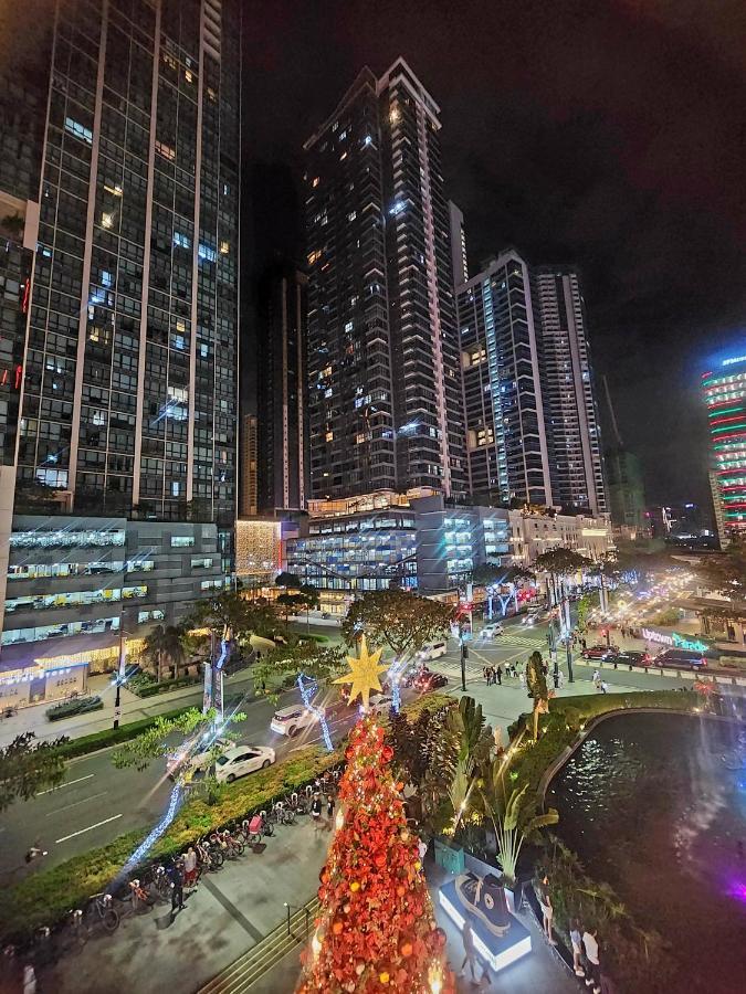 Spacious 7U Homey Unit Steps Away From Uptown Mall And Mitsukoshi Mall Free Parking With Washer Манила Экстерьер фото
